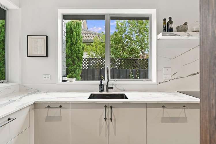 3A Browns Road_5