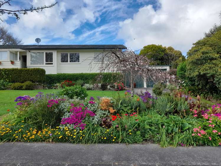 1 Dallow Place Henderson_24