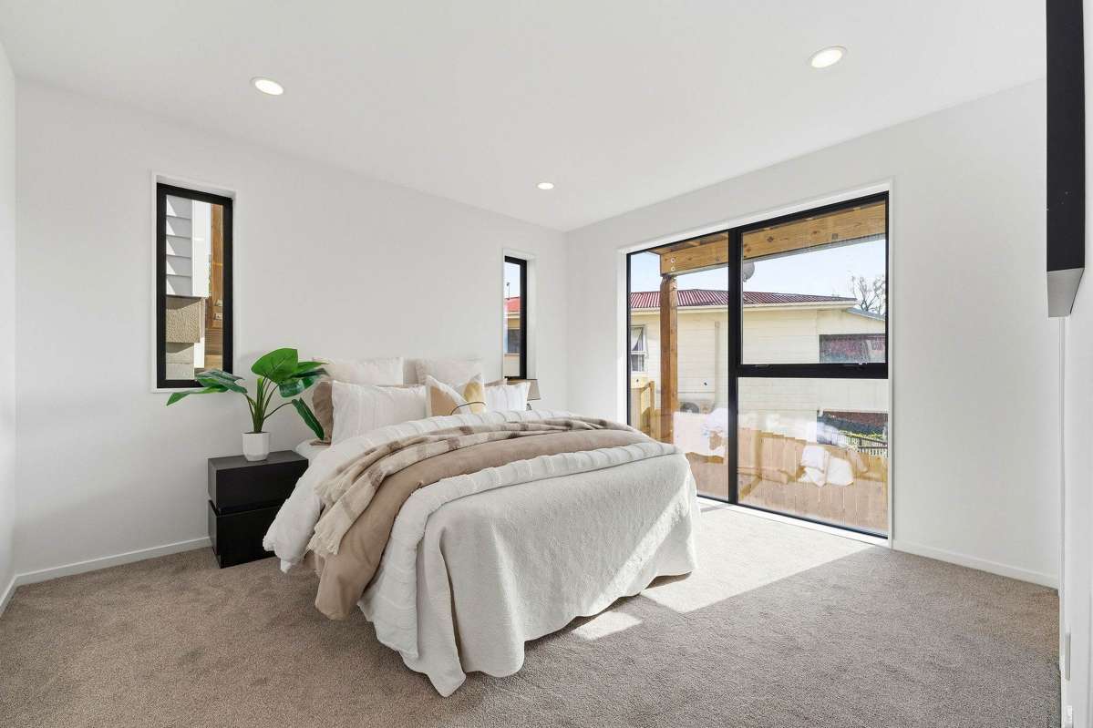 Lots1-3/12 Totaravale Drive_3