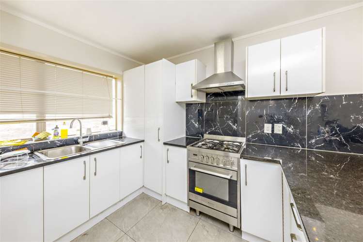 2/45 Maich Road Manurewa_2