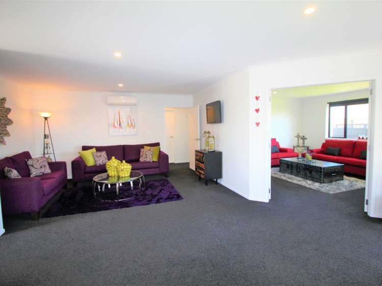 27 Plescher Crescent Leamington_9