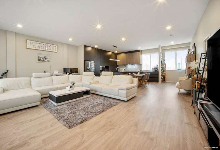 2/24 Pah Road Epsom_1