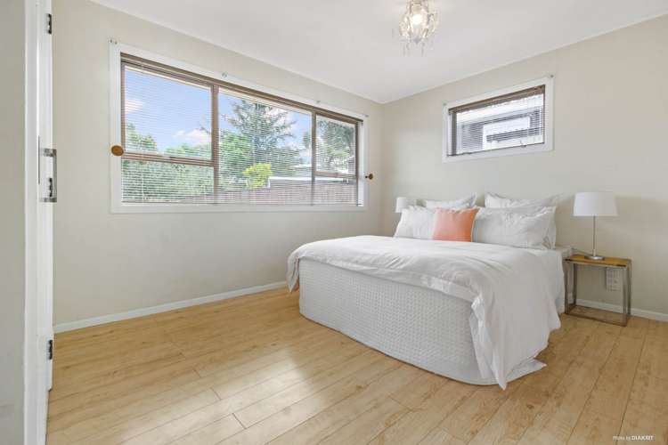 19 Tagor Street Glen Eden_10