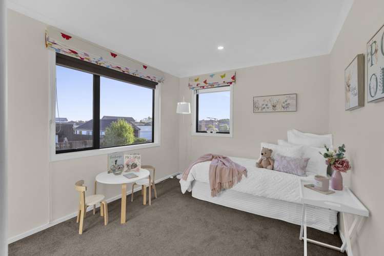 71 Probert Crescent Chartwell_21