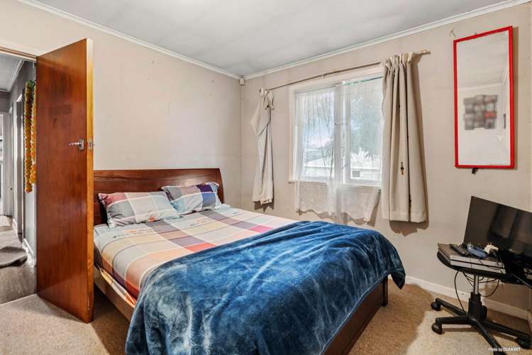 23 Reid Road New Lynn_8