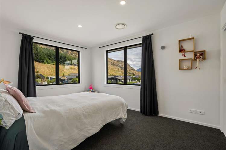 59 Risinghurst Terrace Lower Shotover_10