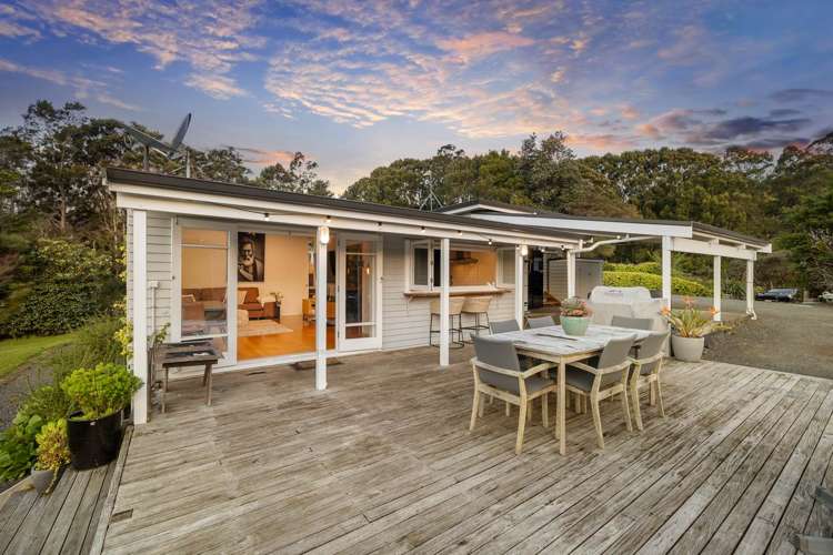 315 Muriwai Road Waimauku_12