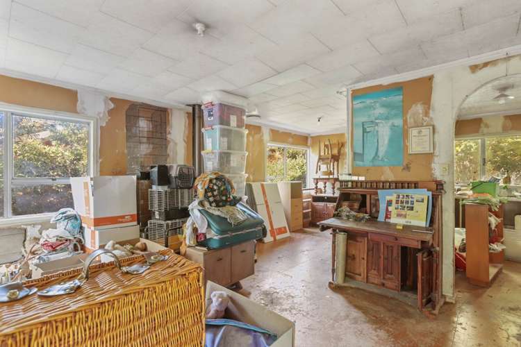 176 Universal Drive Henderson_11