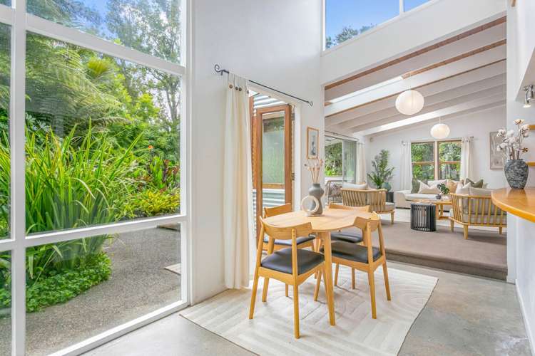 159 Scenic Drive Titirangi_5