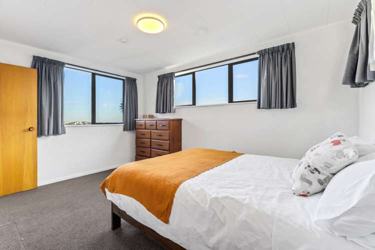 10 Moodie Street Shiel Hill_14