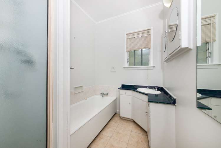 484 Te Atatu Road Te Atatu Peninsula_9