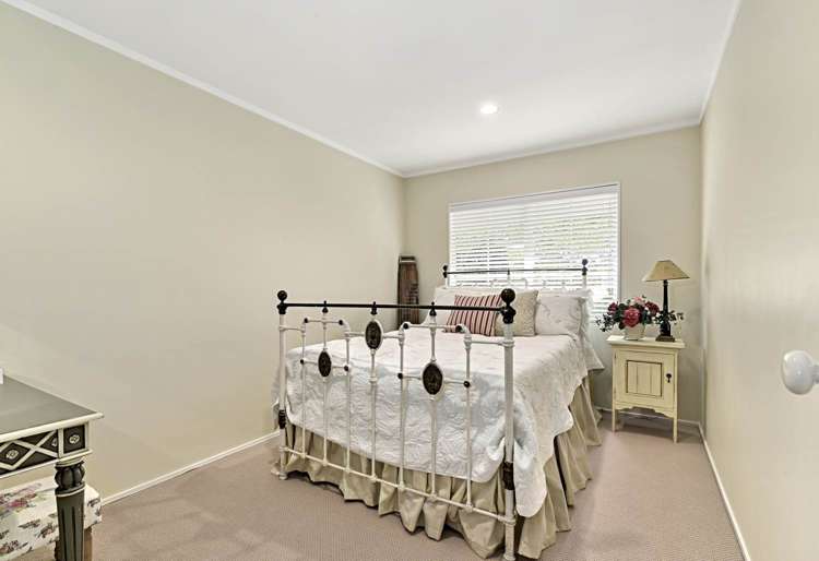 36 Deodar Place Totara Heights_12