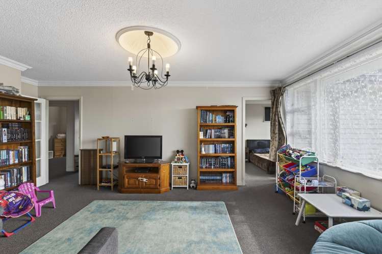61 Clawton Street Westown_10