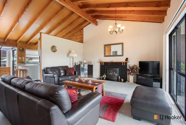 10 Hereford Place Waihi Beach_12