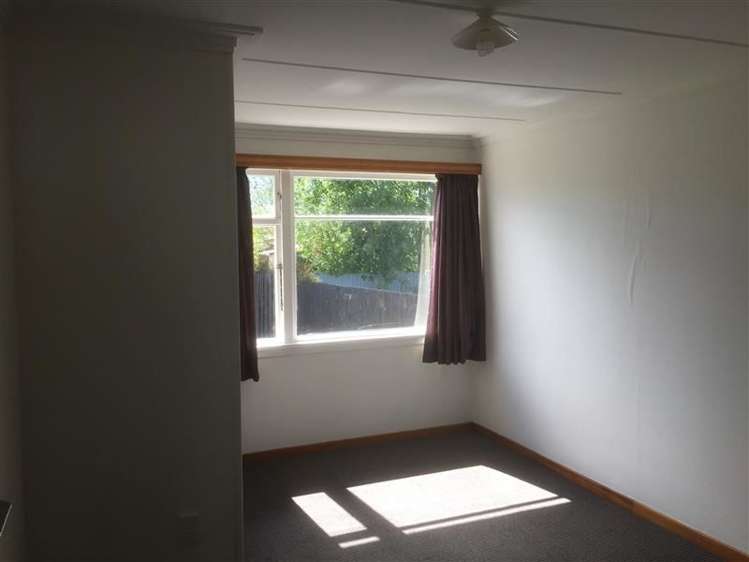 26 Eastbourne Street Caversham_5