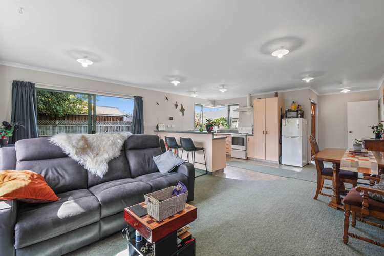 2/75 Mclauchlan Street Springlands_10