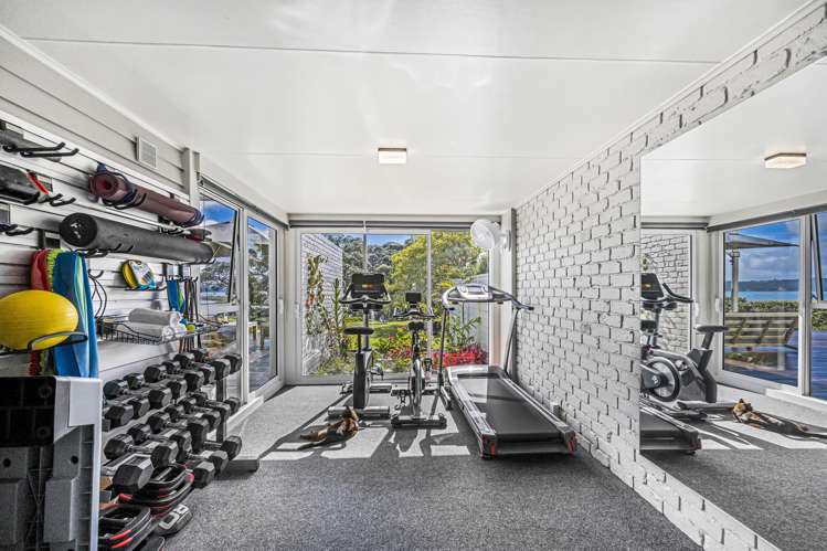 15 Lynch Street Point Chevalier_28