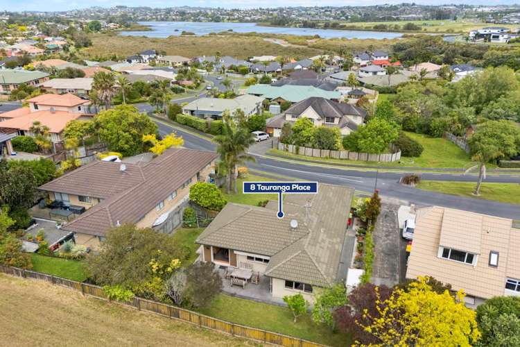 8 Tauranga Place Orewa_1