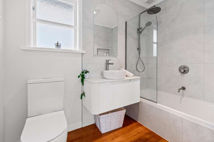 46 Matipo Road Te Atatu Peninsula_16