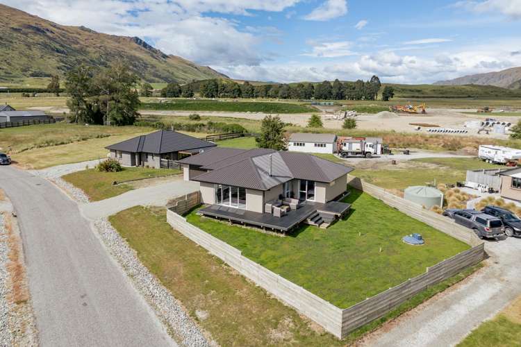 8 Lakefield Close Kingston_24