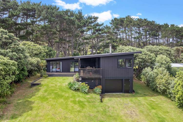 266 Bethells Road Bethells Beach_25