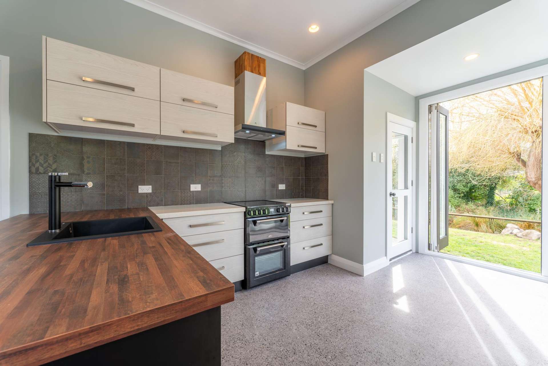 31 Richard Pearse Drive Temuka_0