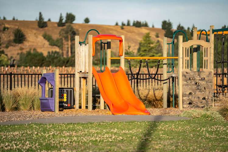 Lot Lots 1 - 97 Sunderland Park Clyde_24