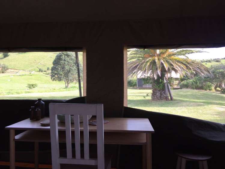 190 Pacific Ocean, Slipper Island (Whakahua) Thames_39