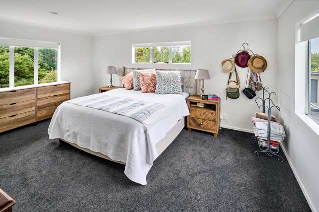 15 Charlotte Way Raumati South_2