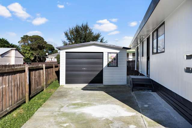 1/8 Ireland Place Ranui_4