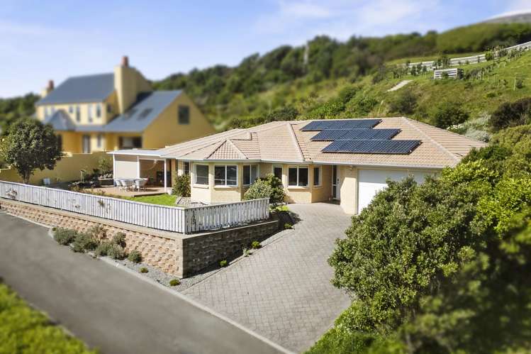 125 Woodman Drive Tawa_24