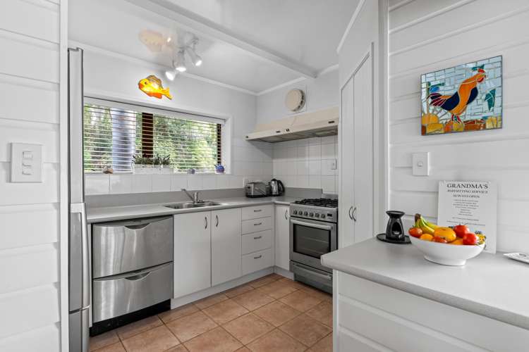 6 Waiwera Road Waiwera_6