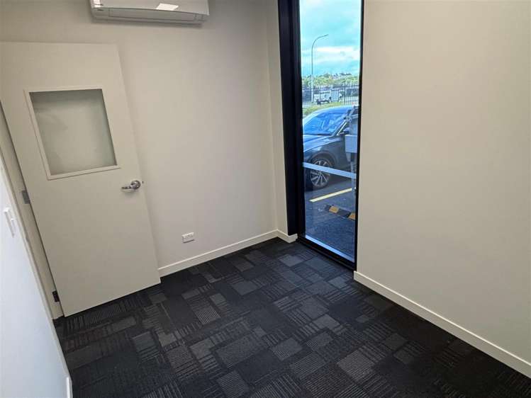 2/31 Chafer Place Te Rapa_2