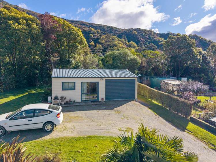 19 Mclean Drive Havelock_17