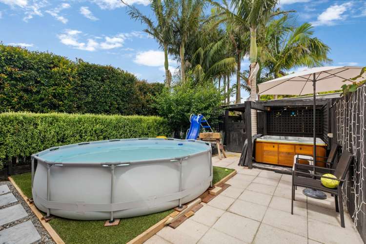 26 Parakai Avenue Parakai_16