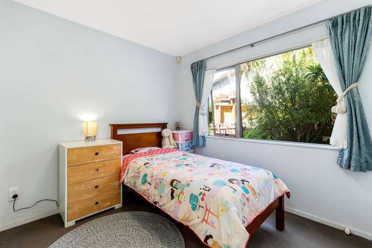 8a Foley Place Torbay_11