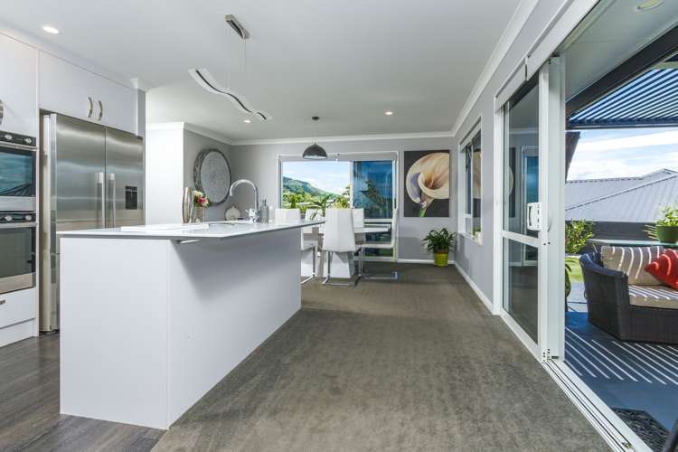 65 Fairose Drive Richmond_5