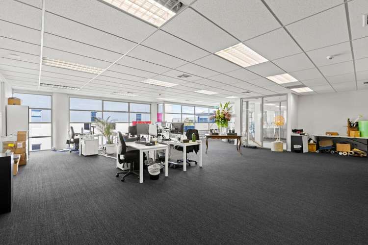 15B Leslie Hills Drive City Centre_26