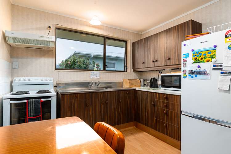 2C Droylsden Place Palmerston North Central_3