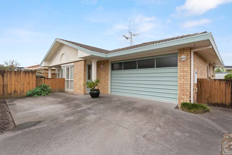 21 Sandhurst Drive_0