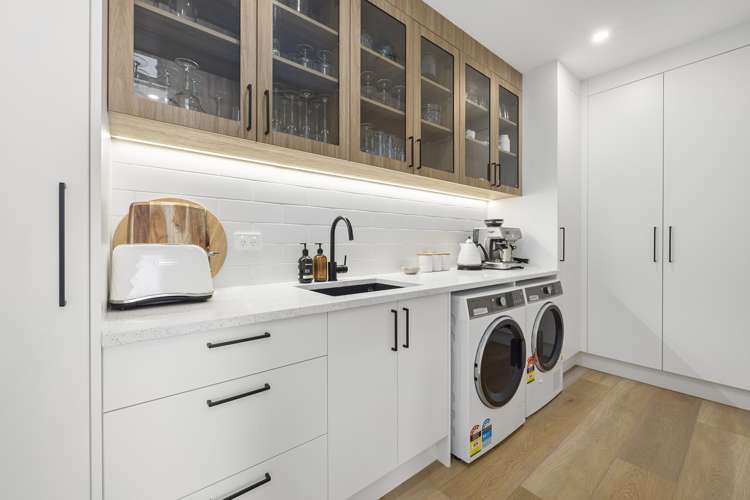 60 Argent Lane Wainui_6