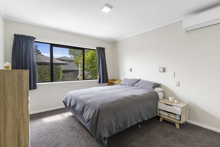 15 Taupiko Place Green Bay_24