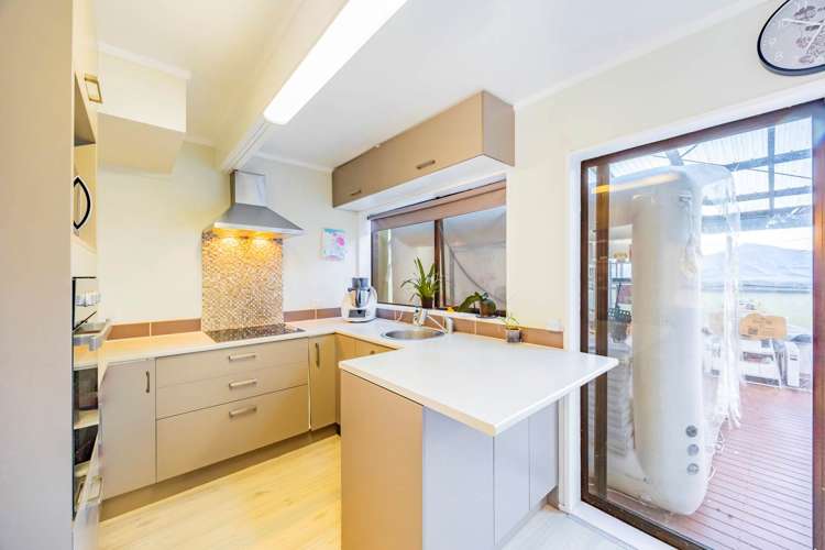 1/5 Kegworth Place Browns Bay_7