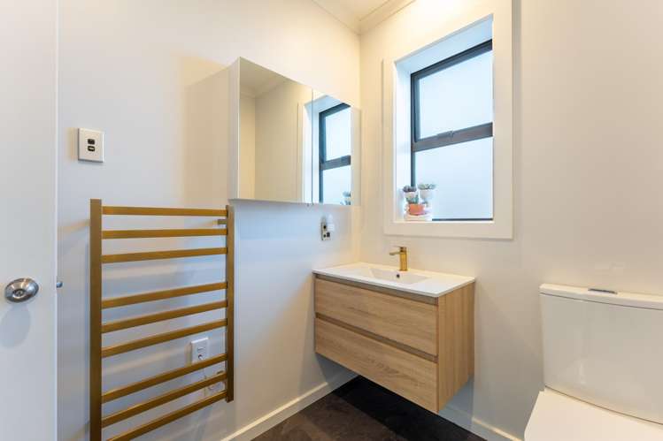 9 Onslow street West End_11
