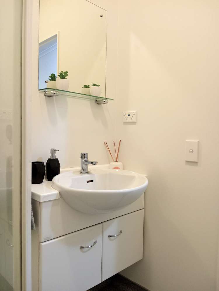 714/5 Aitken Street Thorndon_5