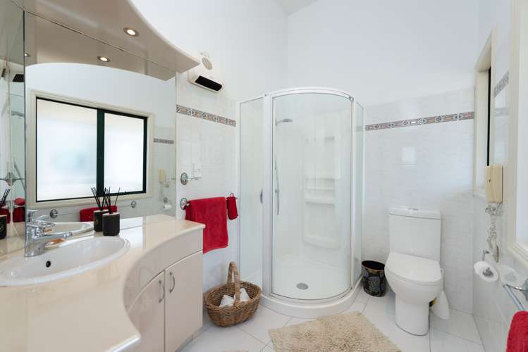 387a Oceanbeach Road Mount Maunganui_13