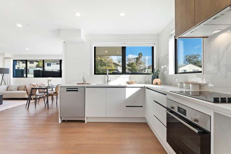 1/6 Landsdale Place Massey_5