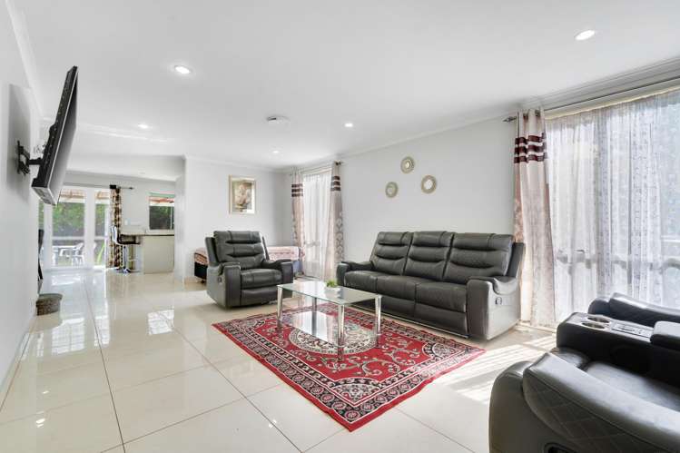 2 Ritchie Crescent Takanini_19