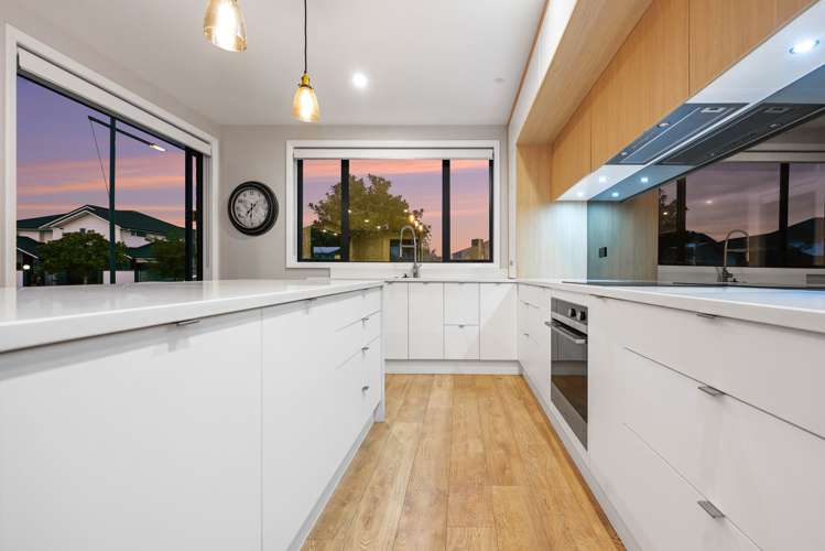 2 Helen June Avenue Flagstaff_12