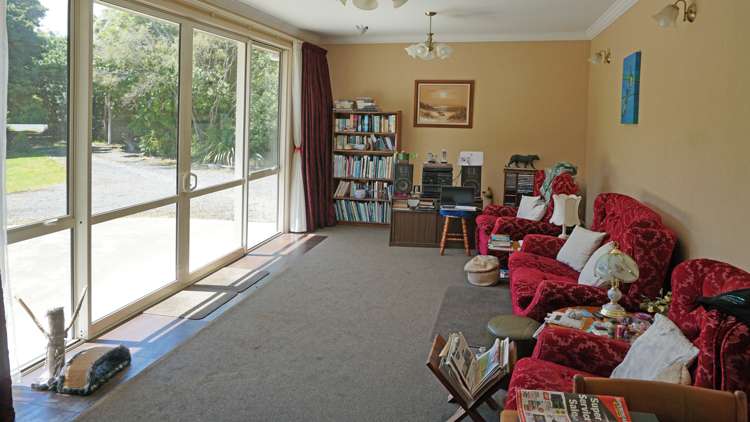 88 Ruru Avenue Otatara_2